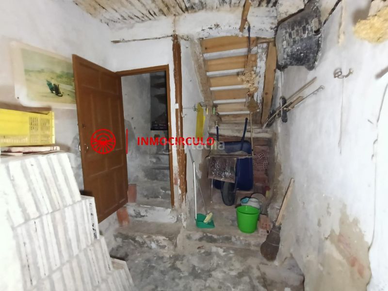 Foto ea21e5f2-adf4-4ec7-9a70-e010ea256612. Casa adossada a Iglesias