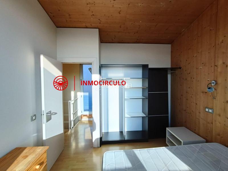 Foto 8d12e3ce-f1a6-4d4c-baed-977bbdb16cce. Attico in Alfoz de Quintanadueñas