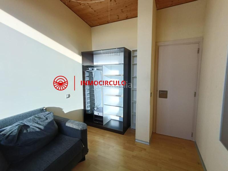 Foto cb94cc03-eebd-41d7-9a6c-e63d8e60e927. Attico in Alfoz de Quintanadueñas