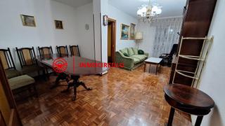 Appartement à San Pedro de la Fuente. Barrio s. pedro con garaje