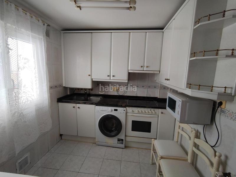 Foto 811a0990-c3a1-47bf-bdc0-bfad7d16b62e. Pis amb calefacció a San Pedro de la Fuente Burgos