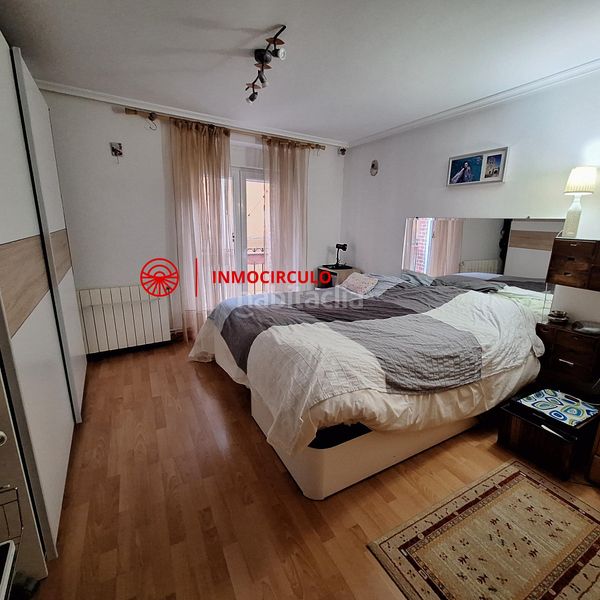 Foto 7d762a86-4fc0-4b4d-83c6-97792725ce10. Apartament amb calefacció a Casco Antiguo Burgos