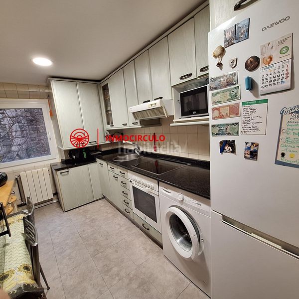 Foto cddb6280-bb1d-41f0-957a-261093f795e9. Apartament a Casco Antiguo Burgos