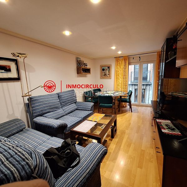 Foto d7e4a8a3-266d-4b2f-92cf-9c6607efcbb7. Apartament a Casco Antiguo Burgos