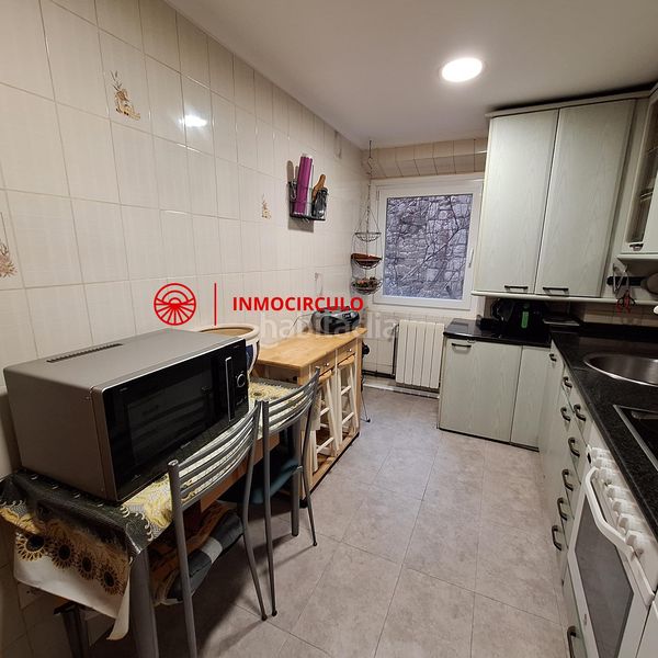 Foto f7262860-bc43-4aba-b3eb-89ab265384f2. Apartament a Casco Antiguo Burgos
