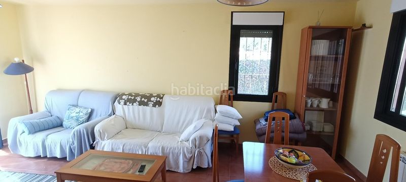 Foto 64826157-178d-42f1-b73f-9873b611e320. Casa aparellada amb calefacció aparcament a Cogollos
