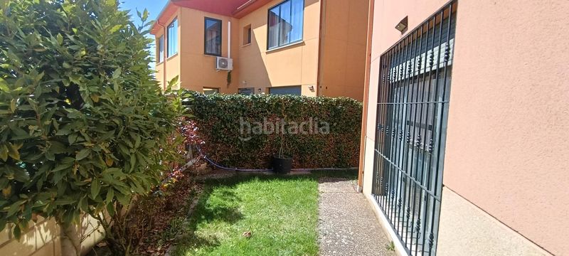 Foto 6cf236ad-2927-4465-866f-ebfdfc1ef94e. Casa aparellada amb calefacció aparcament a Cogollos