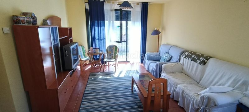 Foto 83b3040a-6719-458c-872c-22128935083a. Casa aparellada amb calefacció aparcament a Cogollos