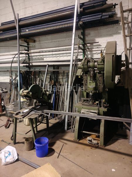 Foto 70e36d56-9a32-401a-8f05-3325daa01c24. Nau industrial a Villafría - La Ventilla - Castañares Burgos