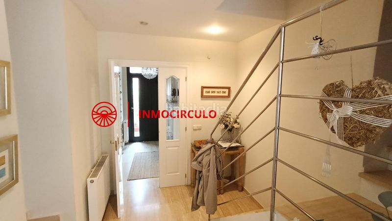 Foto 40a6ce1e-fa81-4f64-a8ed-ac5313856212. Casa adossada amb calefacció aparcament a Universidad - Las Huelgas Burgos
