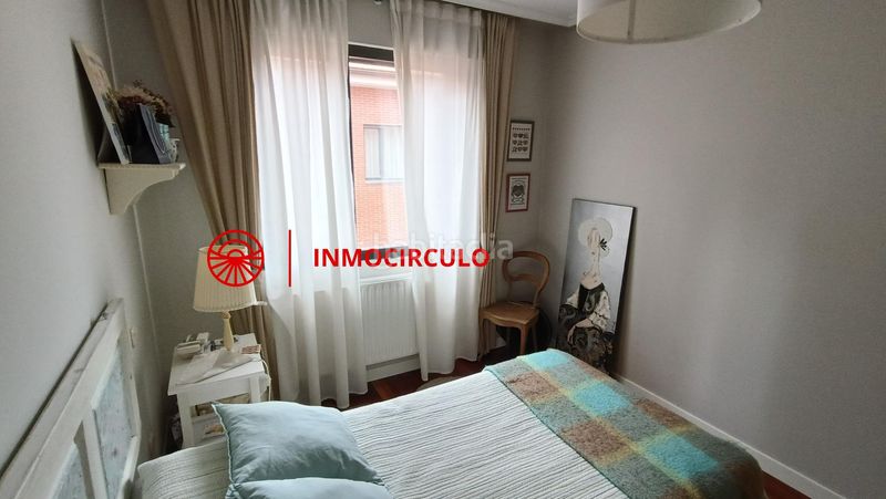 Foto dc001582-bd73-49b4-b251-5a83765fa1f4. Casa adossada amb calefacció aparcament a Universidad - Las Huelgas Burgos