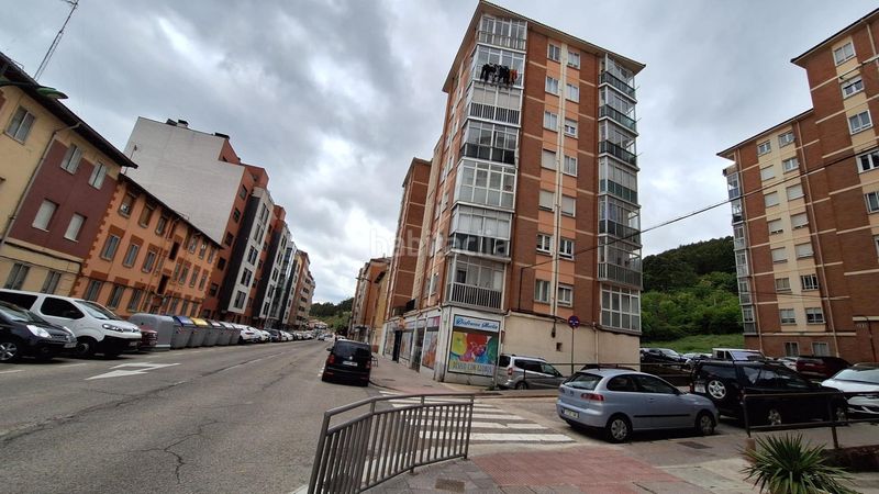 Foto 38452256-6421-47ff-9c6e-6b196abe72aa. Pis amb calefacció a Los Vadillos - R. Sanitaria - Pozanos Burgos