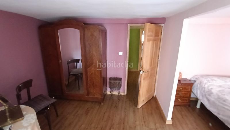 Foto 2878f2c7-703e-4f2a-81d0-fec254bed312. Casa adossada amb calefacció aparcament a Madrigal del Monte