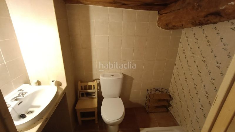 Foto a6602f45-7a7c-4f5c-ba17-0153ae2b1751. Casa adossada amb calefacció aparcament a Madrigal del Monte