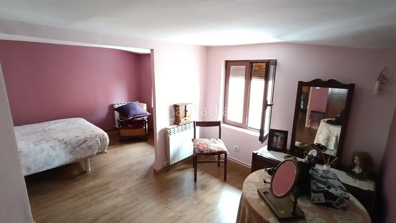 Foto c137e93c-57b9-4ff8-aa30-a0babc9cdad7. Casa adossada amb calefacció aparcament a Madrigal del Monte