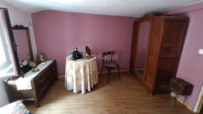 Foto d1ec2158-a42b-405f-9282-7d252f04e540. Casa adossada amb calefacció aparcament a Madrigal del Monte