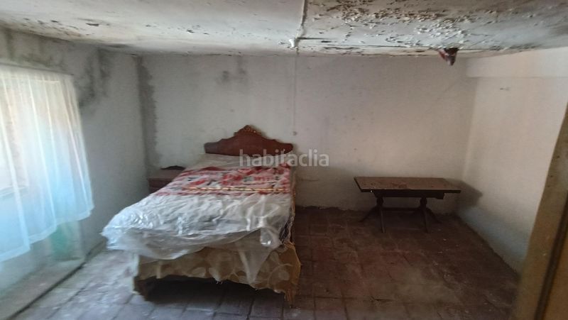 Foto ac698be0-05fe-487a-8786-5f0c07ce6bf2. Casa adossada amb aparcament a Cayuela