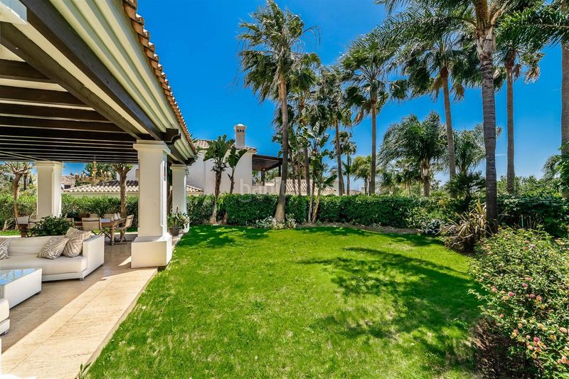 Foto 30324bc4-2211-401b-8b00-5a73bafff238. Casa en lomas de Marbella club Marbella