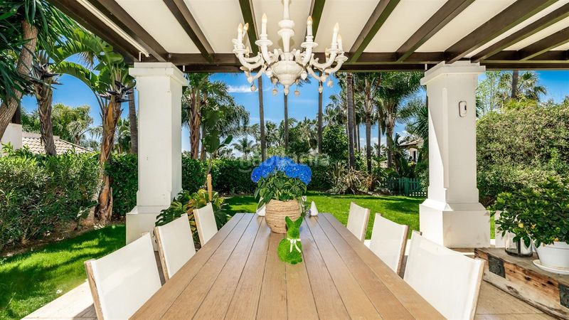Foto a0a434d8-25ad-4d18-8d05-6ec4234ec07f. Casa en lomas de Marbella club Marbella
