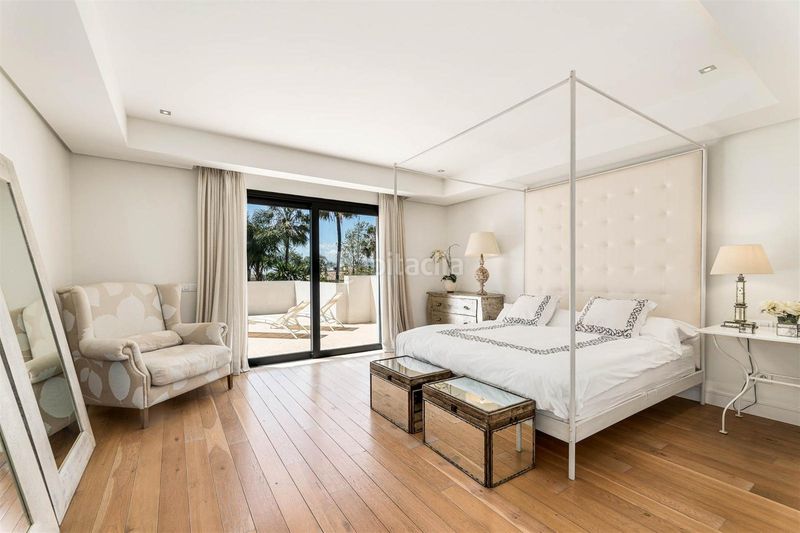 Foto c32b301f-4a24-4438-ae64-282dfd28ff36. Casa en lomas de Marbella club Marbella