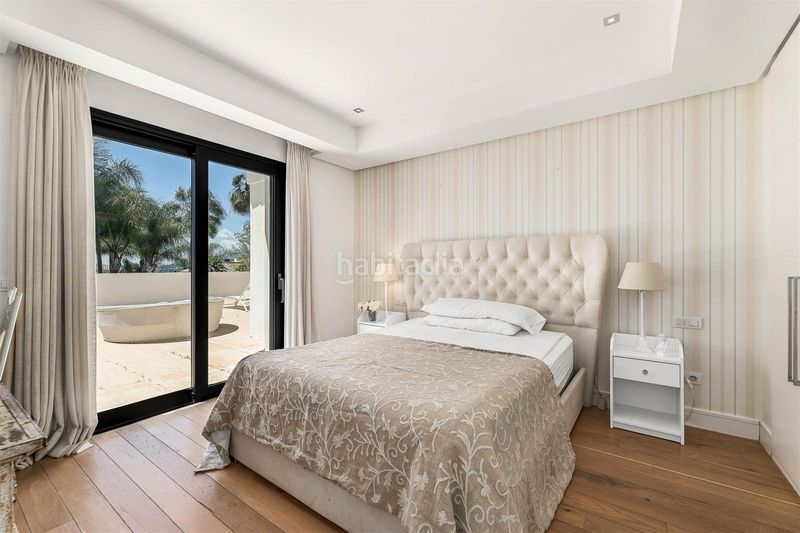 Foto fa1e098e-b9dd-4a2f-aaee-53494e12af0c. Casa en lomas de Marbella club Marbella