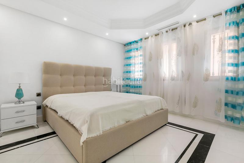 Foto fab71c88-920f-403e-bffc-58ff47af207d. Appartement in La Carolina - Guadalpín Marbella