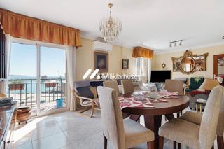 Apartament a Ensanche Centro - Puerto