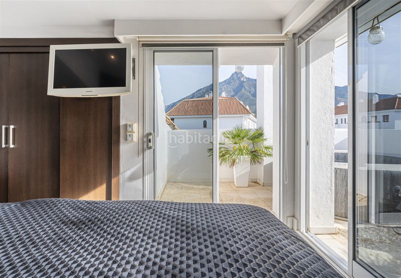 Foto f0c3e71d-99c6-4c0a-919a-666ba31ed91e. Ático en lomas de Marbella club Marbella