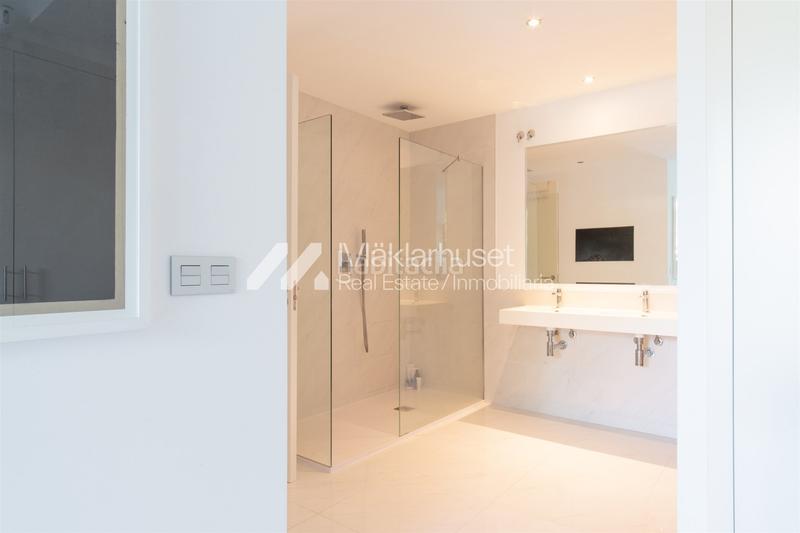 Foto 2cce57a1-c688-44e7-8aee-6e367554d2b1. Apartamento en Bel - Air Estepona