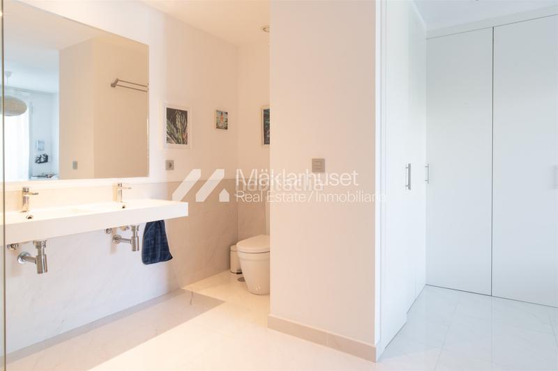 Foto c1afea41-6a68-4b45-b4ea-1d81fcfb9999. Apartamento en Bel - Air Estepona