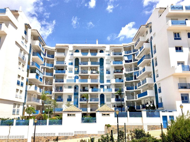 Foto 04f2a921-5188-4778-8e5b-827e72e128ad. Apartamento en puerto de Estepona Estepona