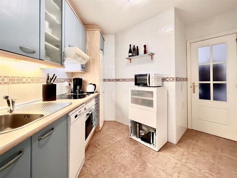 Foto 1833ac6c-7389-43f9-b40a-28550a839cac. Apartamento en puerto de Estepona Estepona