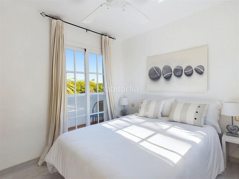 Foto d7377746-8594-41a1-abc1-c62e0496e4b1. Casa en Nueva Atalaya Estepona