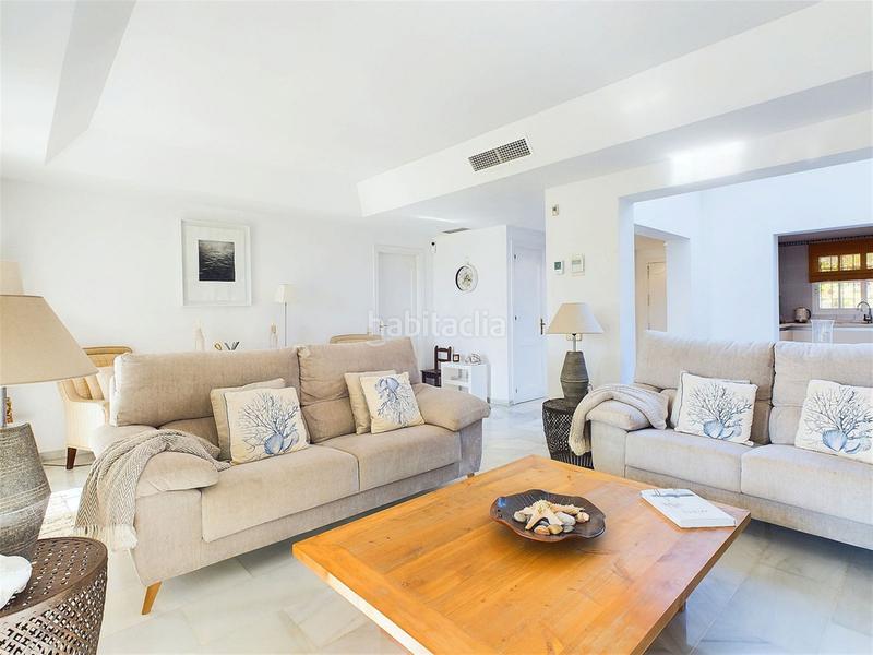 Foto 591b052c-7015-4f81-b044-0d021fff1451. Maison dans Nueva Atalaya Estepona