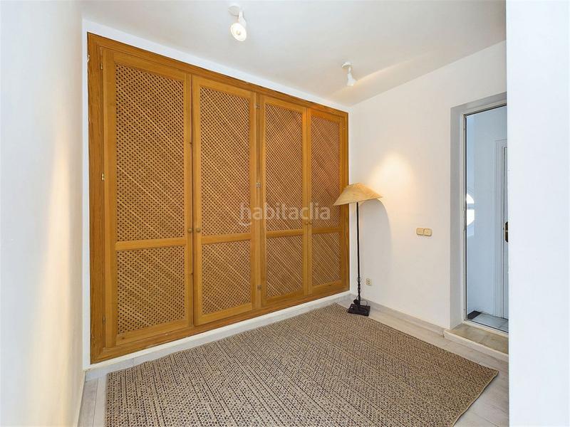 Foto 5f8f5fe6-c796-49f8-827f-b1908de42f4c. Maison dans Nueva Atalaya Estepona