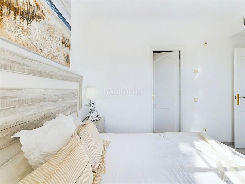 Foto 9fcd107b-b841-4686-8407-e9f6f6c88846. Maison dans Nueva Atalaya Estepona