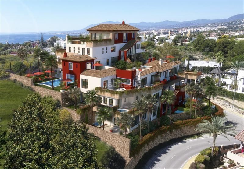 Foto ac2c33fe-a504-41ed-bcc5-8c45a4850e1c. Apartamento en Río Real Marbella
