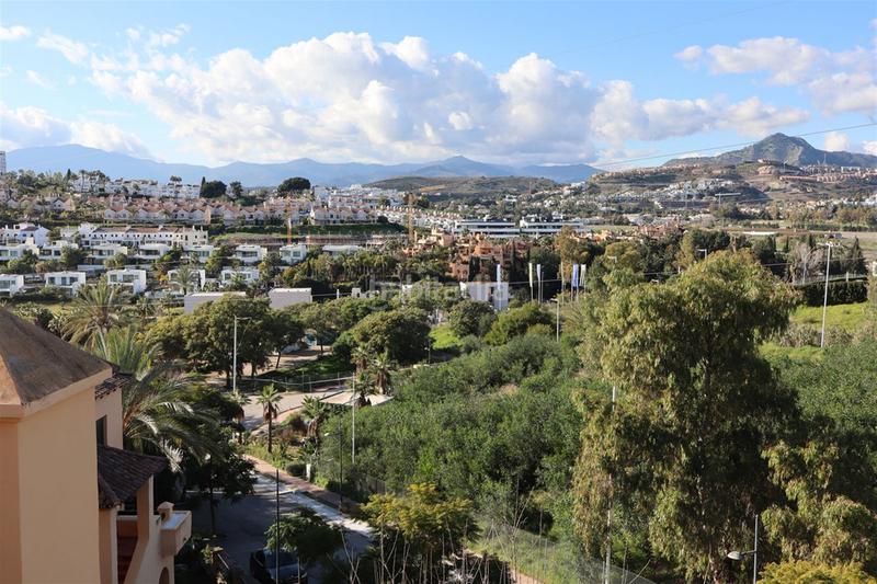Foto 2ba68715-9189-4536-9a76-70041620ec5d. Apartamento en Nueva Atalaya Estepona