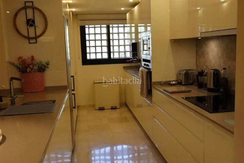 Foto 4f1970dd-4625-4a90-8ed6-b32b9c5624a3. Piccolo appartamento in Nueva Atalaya Estepona