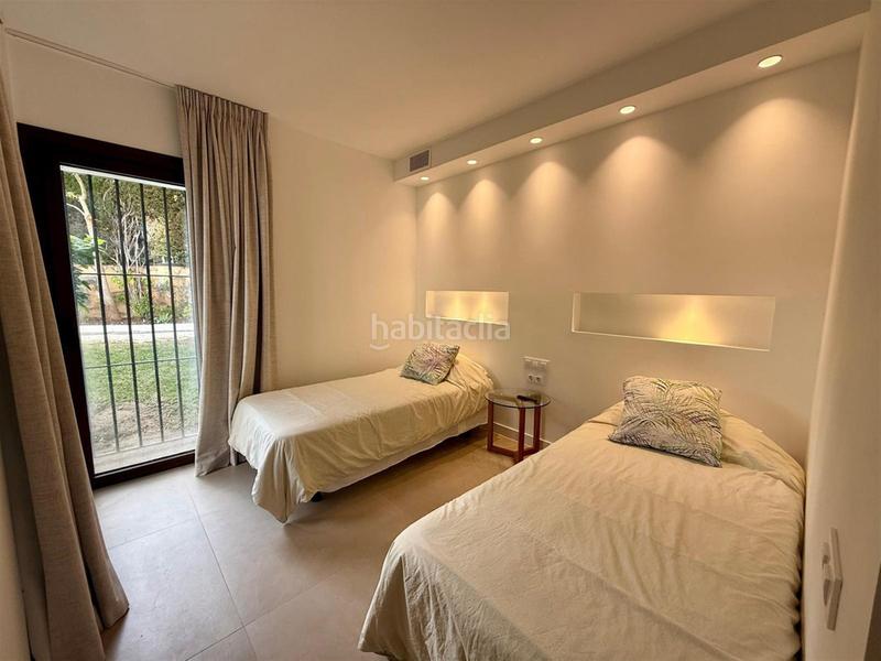 Foto 6d0f7b9f-ab70-435a-827c-44f97848876a. Apartamento en Las Brisas Marbella