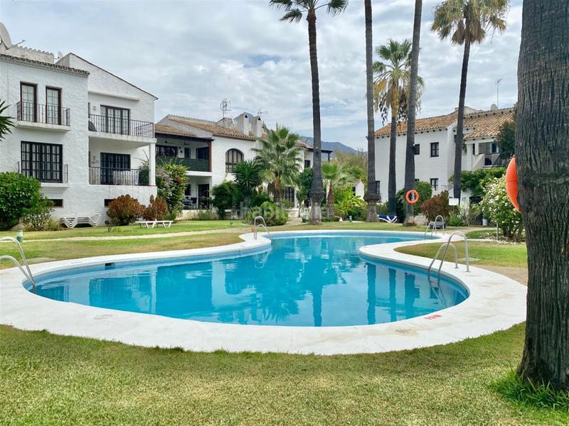 Foto f5b7b45f-b02b-491a-86e1-626ff5a820ad. Apartamento en Las Brisas Marbella