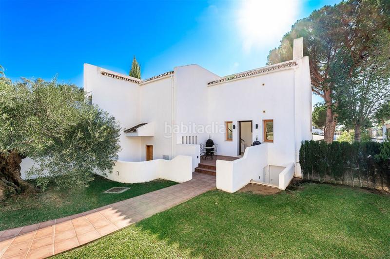 Foto 62273e70-896f-49cb-9ce0-9fda64c75410. Casa adosada en Aloha Marbella