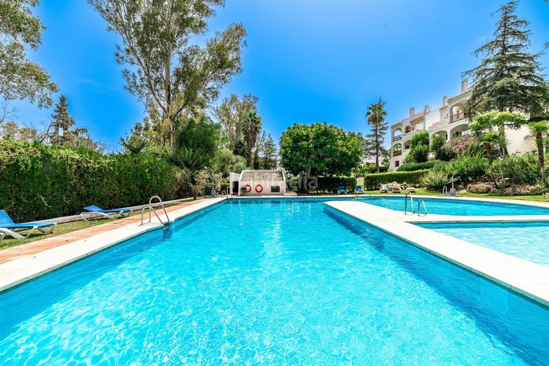Foto d3bae065-2623-4eed-a1b7-43cbe7c04406. Casa adosada en Aloha Marbella