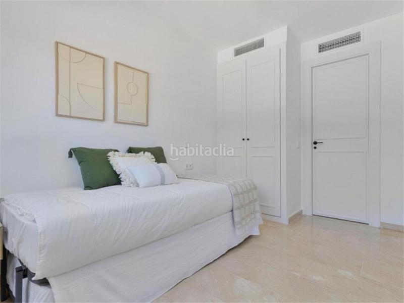 Foto f15d04b2-a3e6-4724-b9a0-3e7734b7bff8. Casa adossada a Nueva Alcántara Marbella