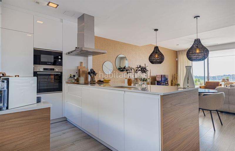 Foto cce97314-e1c7-4c68-9de1-40389e8bd9f5. House in Cancelada Estepona