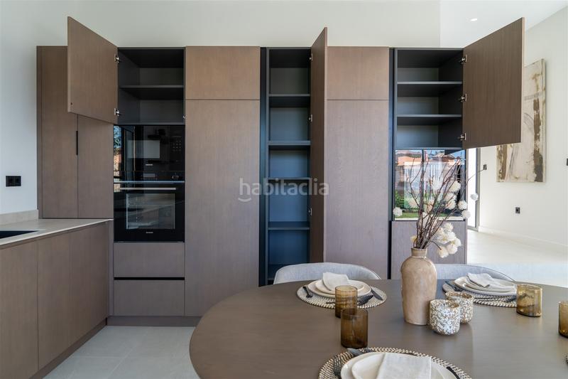 Foto 4262e6b3-c5cb-4638-b0bd-3ae65028f8db. Casa a Guadalobón Estepona