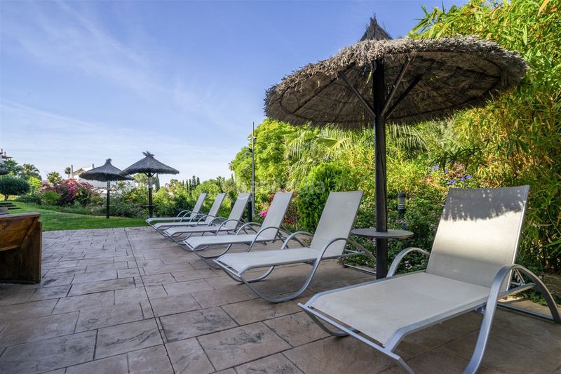 Foto e6663aa0-e3af-4b2b-b16b-17ce00b34884. Apartament a Los Naranjos Marbella