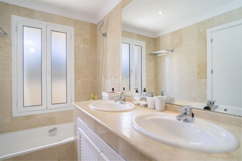 Foto e73bc242-60b2-43d0-a389-027331d435bf. Apartament a Los Naranjos Marbella