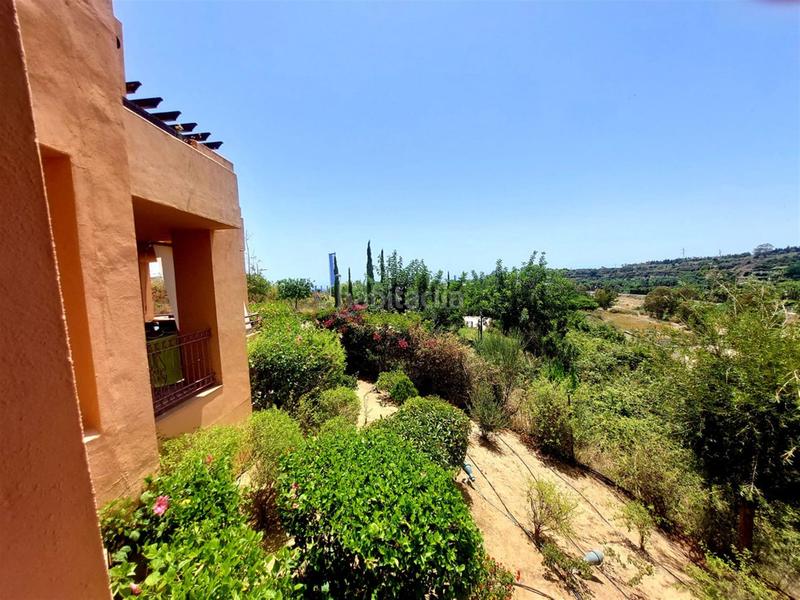 Foto d623845a-e84c-4b2d-9339-d4a3fc66cc12. Apartamento en Cancelada Estepona