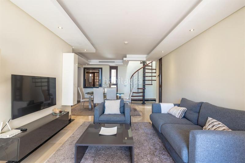Foto 2270975c-b5ea-4f33-824f-94633f0b7969. Appartement dans Zona de Punta Plata Estepona